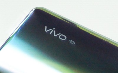 Vivo X30 Pro new excellent camera phone: the 60x super zoom comparable to binoculars