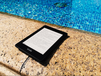 Kindle Paperwhite review:the battery life is beyond imagination