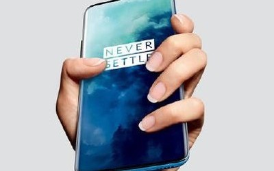The OnePlus 7T not only has a 90Hz screen, but also has an excellent feel